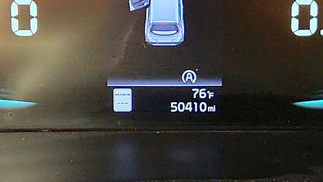 2023 Kia Soul LX IVT w/ Technology Pkg - 23079177 - 14