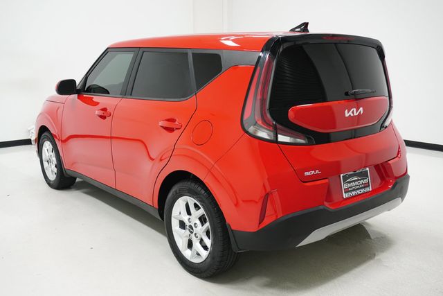 2023 Kia Soul S IVT - 22929533 - 4