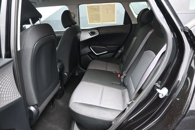 2023 Kia Soul S IVT - 23022423 - 13