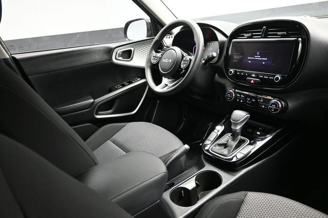 2023 Kia Soul S IVT - 23022423 - 18