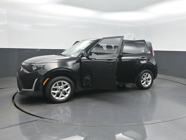 2023 Kia Soul S IVT - 23022423 - 36