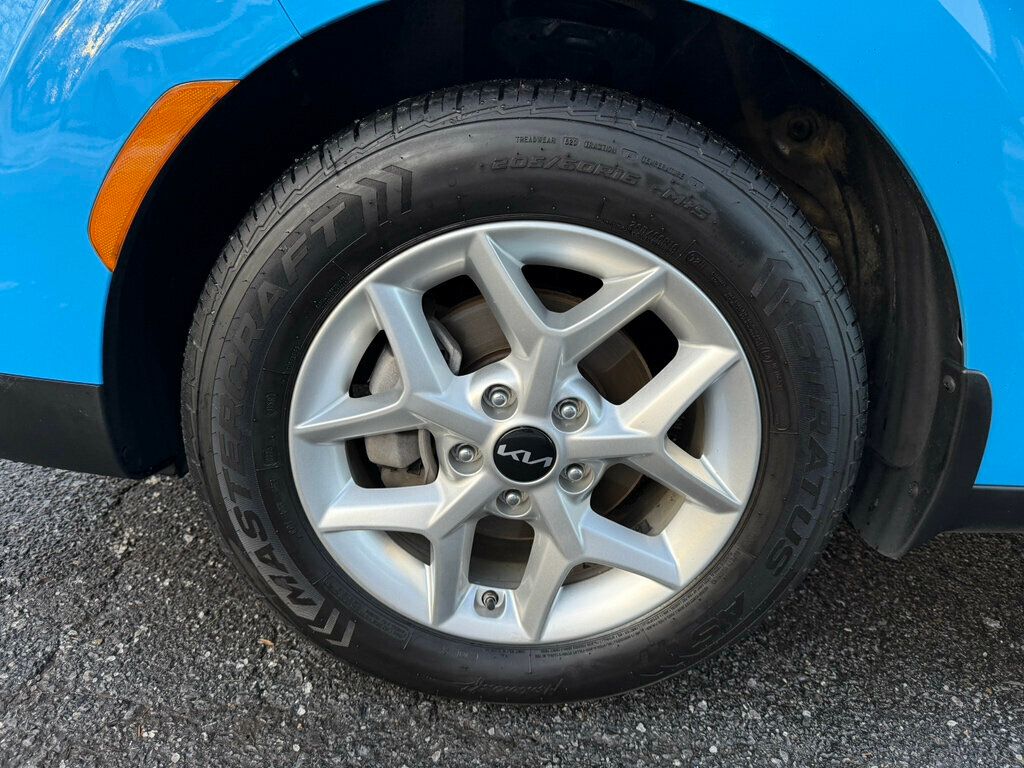 2023 Kia Soul S IVT - 22974886 - 11