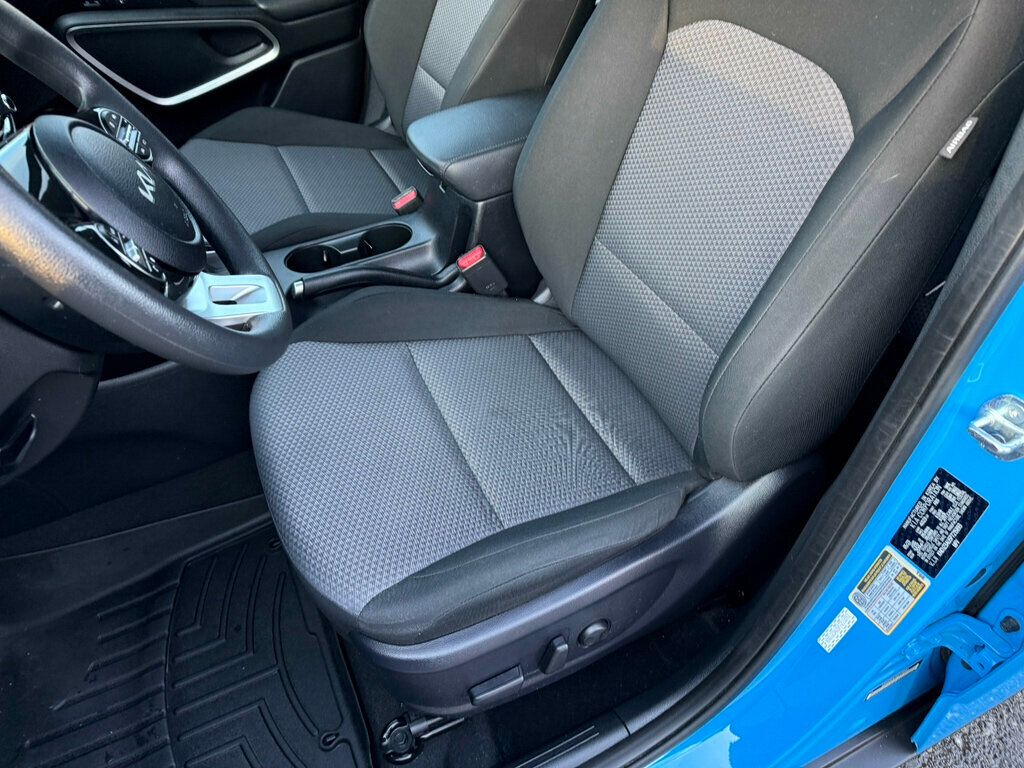 2023 Kia Soul S IVT - 22974886 - 15