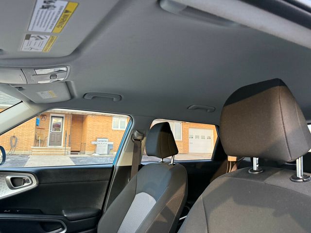 2023 Kia Soul S IVT - 22974886 - 19