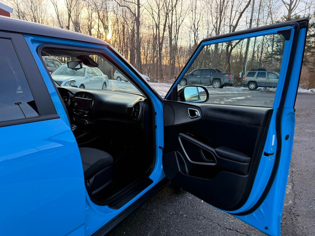 2023 Kia Soul S IVT - 22974886 - 38