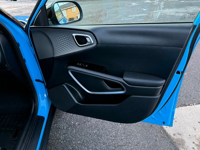 2023 Kia Soul S IVT - 22974886 - 39