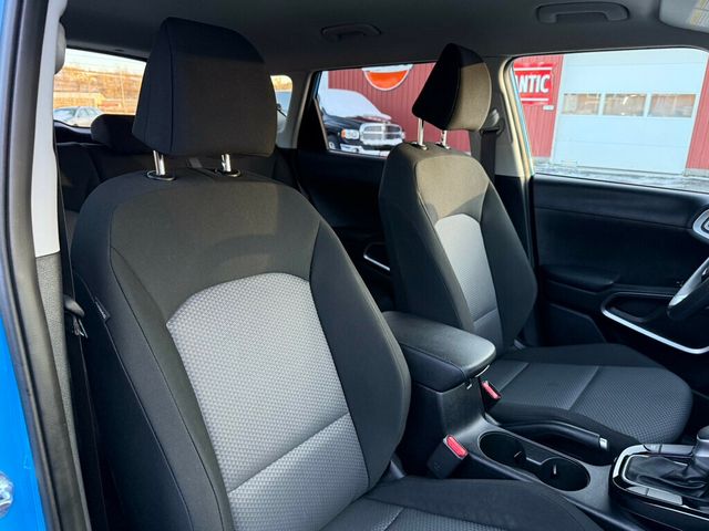 2023 Kia Soul S IVT - 22974886 - 40