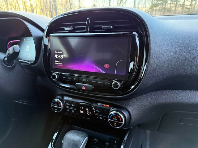 2023 Kia Soul S IVT - 22974886 - 44