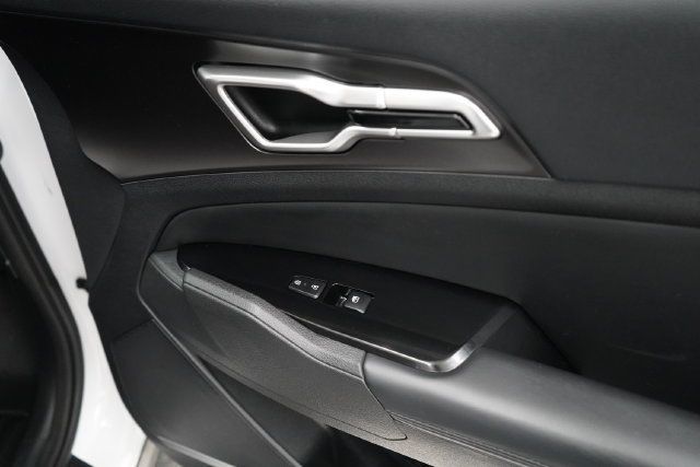 2023 Kia Sportage EX - 23100733 - 42