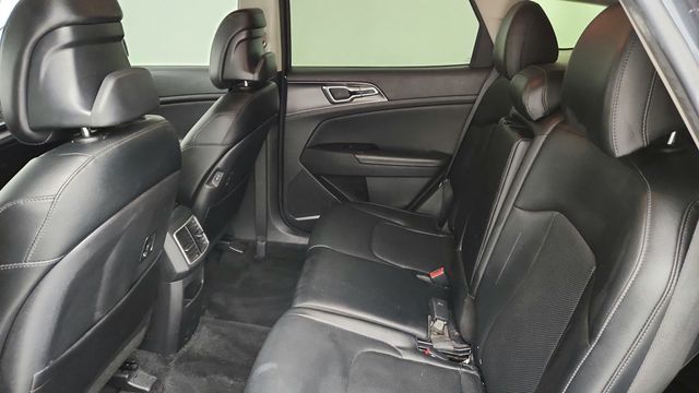 2023 Kia Sportage EX - 22946523 - 18