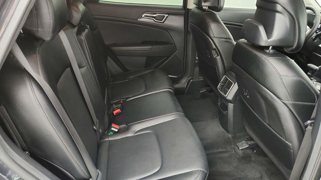 2023 Kia Sportage EX - 22946523 - 20