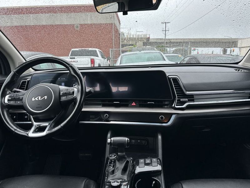 2023 Kia Sportage EX AWD - 22980620 - 13