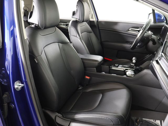 2023 Kia Sportage EX FWD - 23013692 - 28
