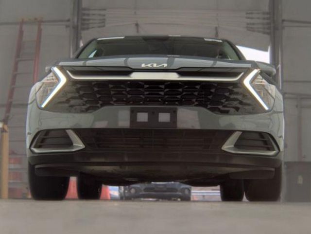 2023 Kia Sportage EX FWD - 23063403 - 3