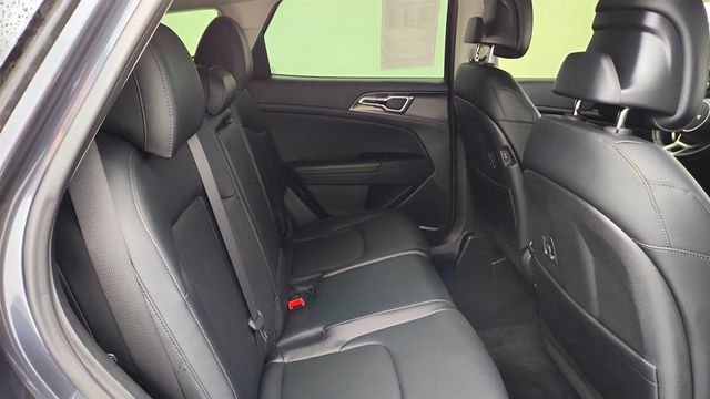 2023 Kia Sportage EX w/ Side Step Bars - 23030450 - 21