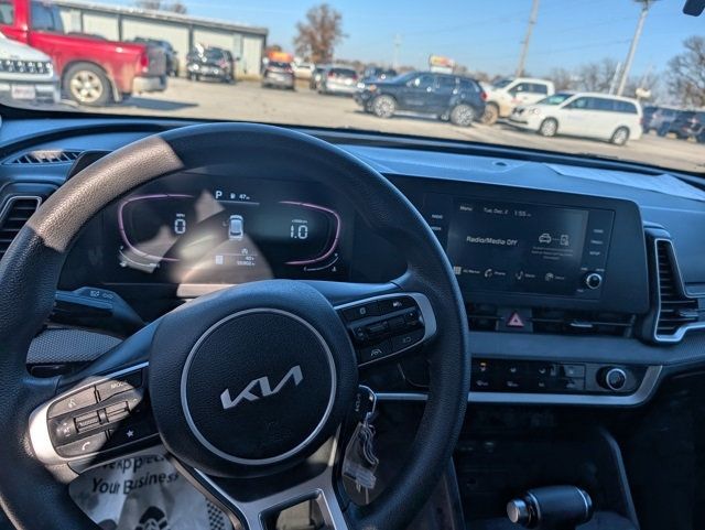 2023 Kia Sportage LX FWD - 22952181 - 10
