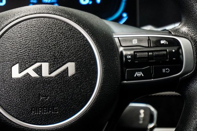 2023 Kia Sportage LX FWD - 22989610 - 15