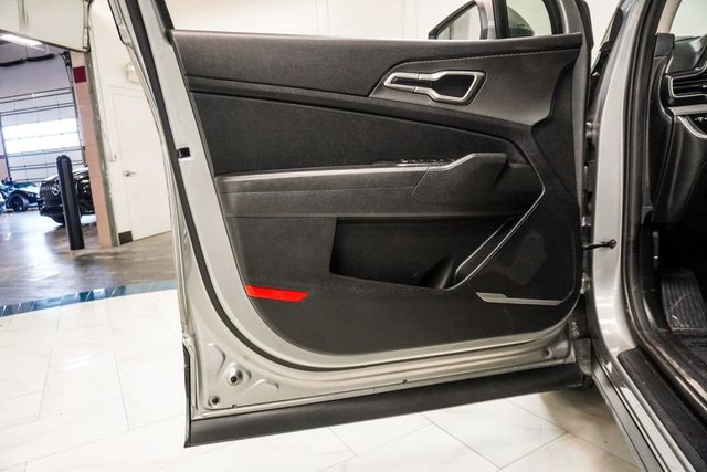 2023 Kia Sportage LX FWD - 22989610 - 19