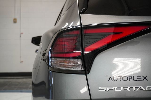 2023 Kia Sportage LX FWD - 22989610 - 38