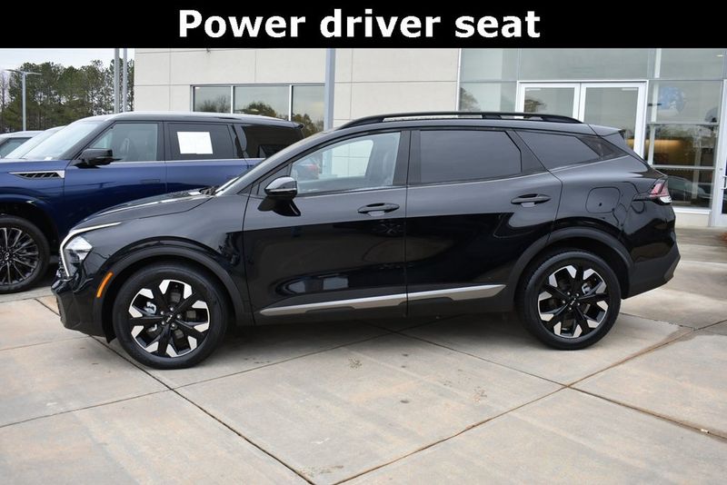 2023 Kia Sportage X-Line photo 2
