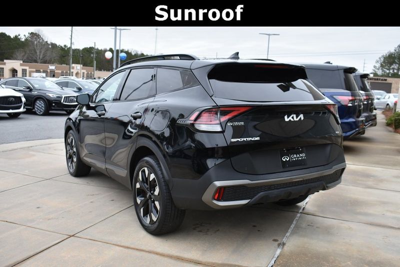 2023 Kia Sportage X-Line photo 3