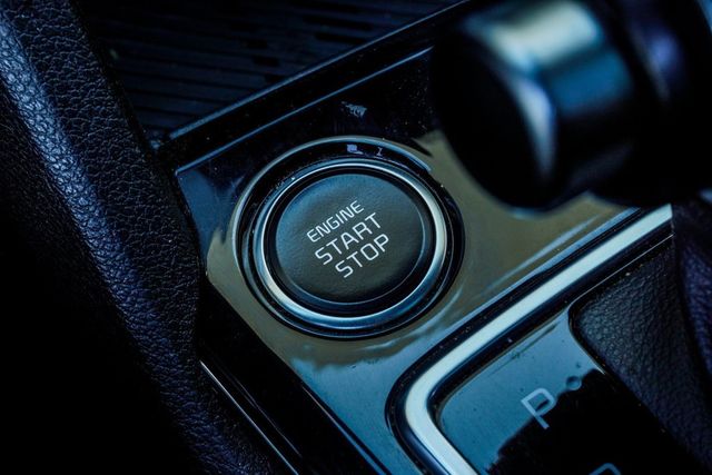 2023 Kia Sportage X-Line AWD - 22929781 - 25