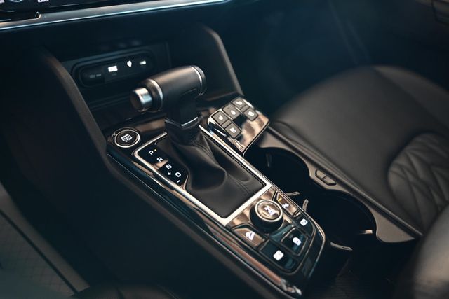 2023 Kia Sportage X-Pro Prestige AWD with Tow Hitch - 22936565 - 16