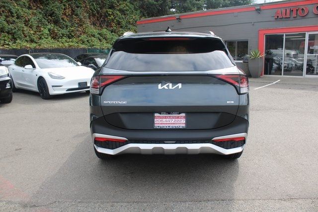 2023 Kia Sportage Hybrid EX photo 3