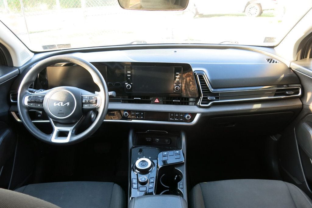 2023 Kia Sportage Hybrid LX AWD - 23055921 - 18