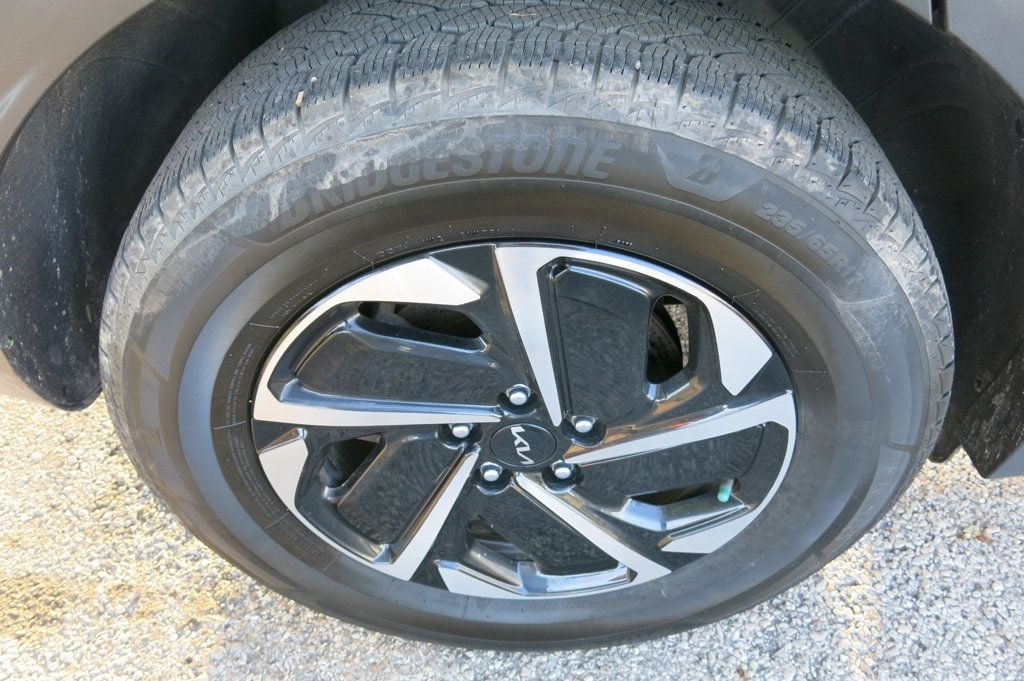 2023 Kia Sportage Hybrid LX AWD - 23055921 - 33
