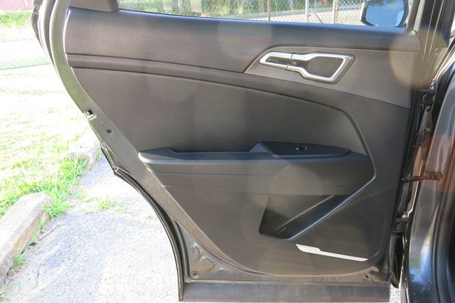 2023 Kia Sportage Hybrid LX AWD - 23055921 - 44