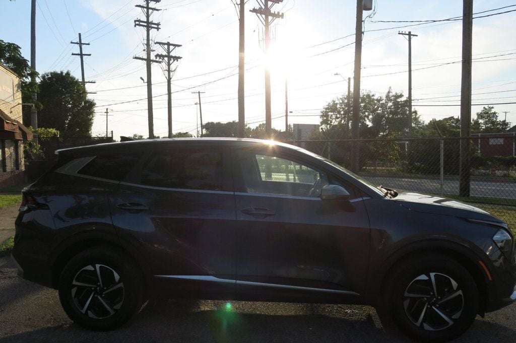2023 Kia Sportage Hybrid LX AWD - 23055921 - 4