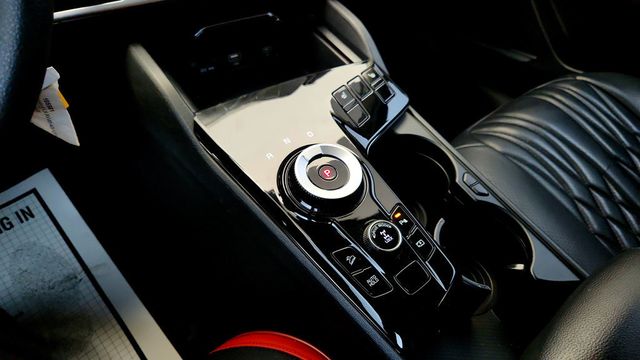 2023 Kia Sportage Hybrid LX AWD - 22993481 - 15