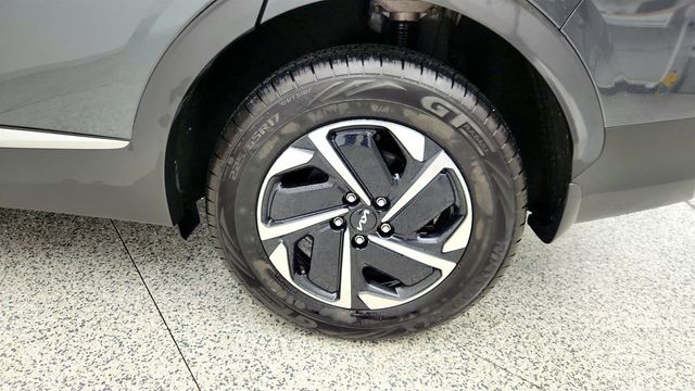 2023 Kia Sportage Hybrid LX AWD - 22993481 - 8