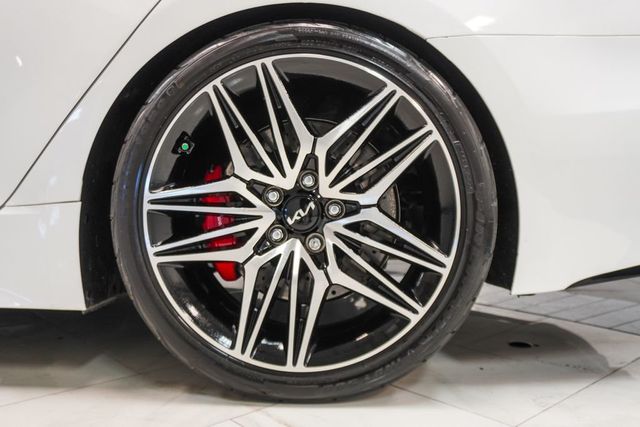 2023 Kia Stinger GT2 AWD - 22994902 - 40