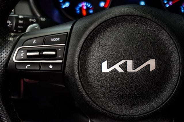 2023 Kia Stinger GT-Line RWD - 23063840 - 17