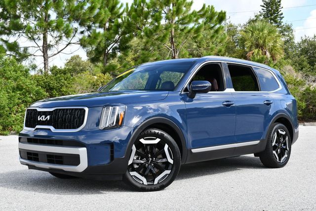 2023 Kia Telluride EX FWD SUV W/Navigation & Ventilated Front Seats - 23048489 - 22