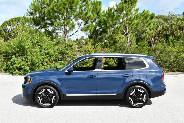 2023 Kia Telluride EX FWD SUV W/Navigation & Ventilated Front Seats - 23048489 - 27