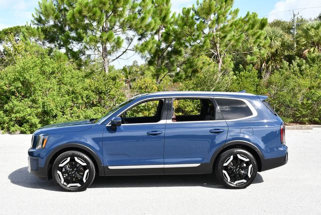 2023 Kia Telluride EX FWD SUV W/Navigation & Ventilated Front Seats - 23048489 - 28
