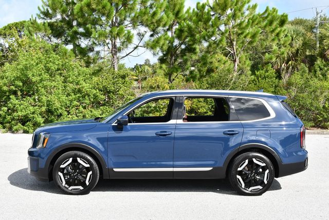 2023 Kia Telluride EX FWD SUV W/Navigation & Ventilated Front Seats - 23048489 - 2