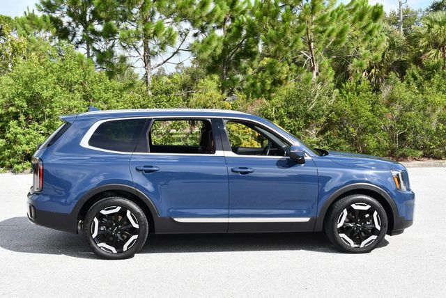 2023 Kia Telluride EX FWD SUV W/Navigation & Ventilated Front Seats - 23048489 - 32
