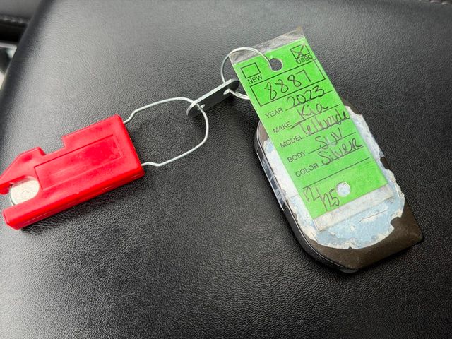 2023 Kia Telluride S AWD - 22964796 - 62