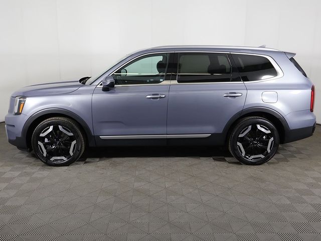 2023 Kia Telluride S AWD - 22952463 - 17