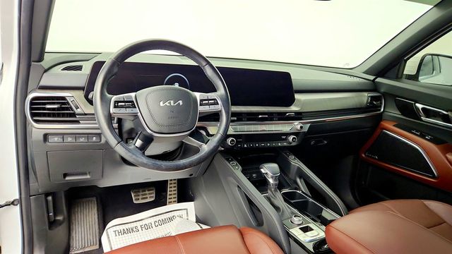 2023 Kia Telluride SX AWD w/ Mahogany Interior Color Package - 23028185 - 12