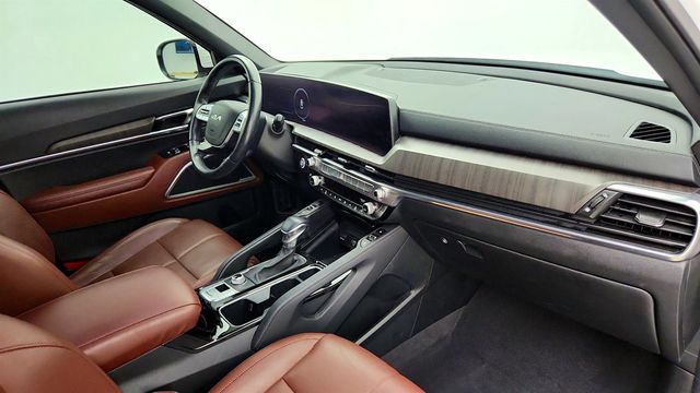 2023 Kia Telluride SX AWD w/ Mahogany Interior Color Package - 23028185 - 26