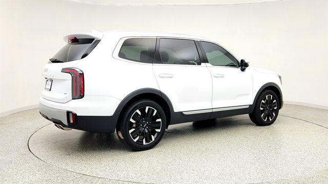 2023 Kia Telluride SX AWD w/ Mahogany Interior Color Package - 23028185 - 4