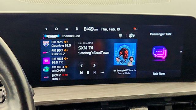 2023 Kia Telluride SX X-Line AWD with Rear Seat Entertainment System - 22987424 - 17