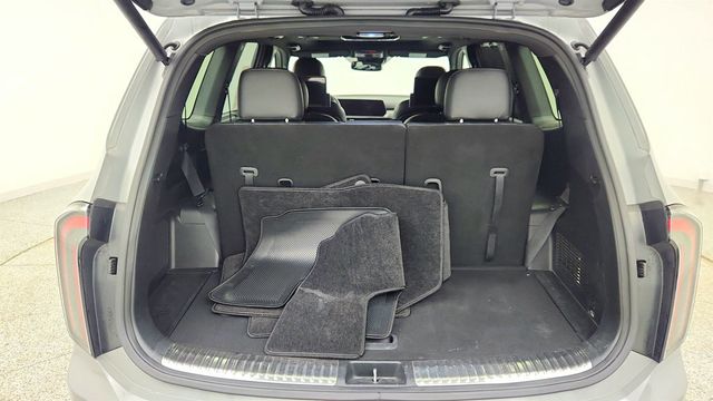 2023 Kia Telluride SX X-Line AWD with Rear Seat Entertainment System - 22987424 - 23