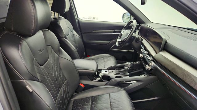 2023 Kia Telluride SX X-Line AWD with Rear Seat Entertainment System - 22987424 - 25
