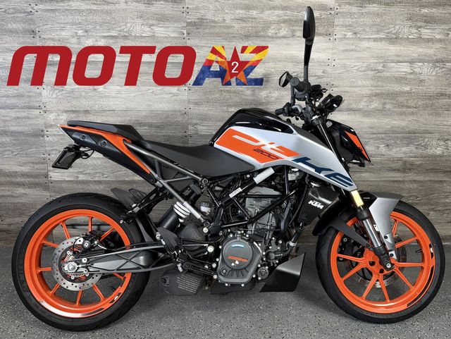 2023 KTM Duke 200 LOW MILES! - 22947072 - 0